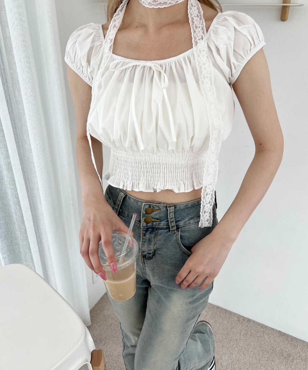 ホワイト モデル：160㎝ F着用