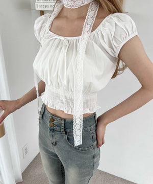 ホワイト モデル：160㎝ F着用