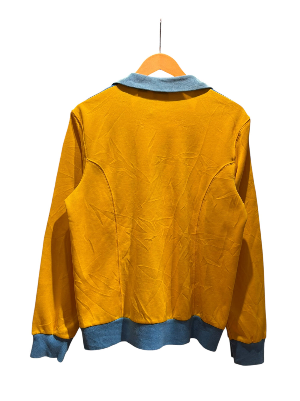 adidas トラックジャケット