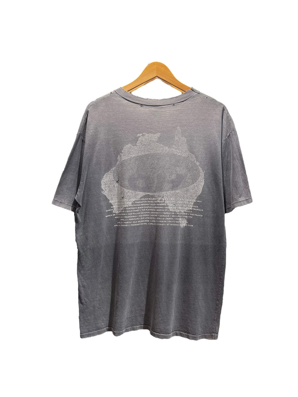 グラフィックTシャツ