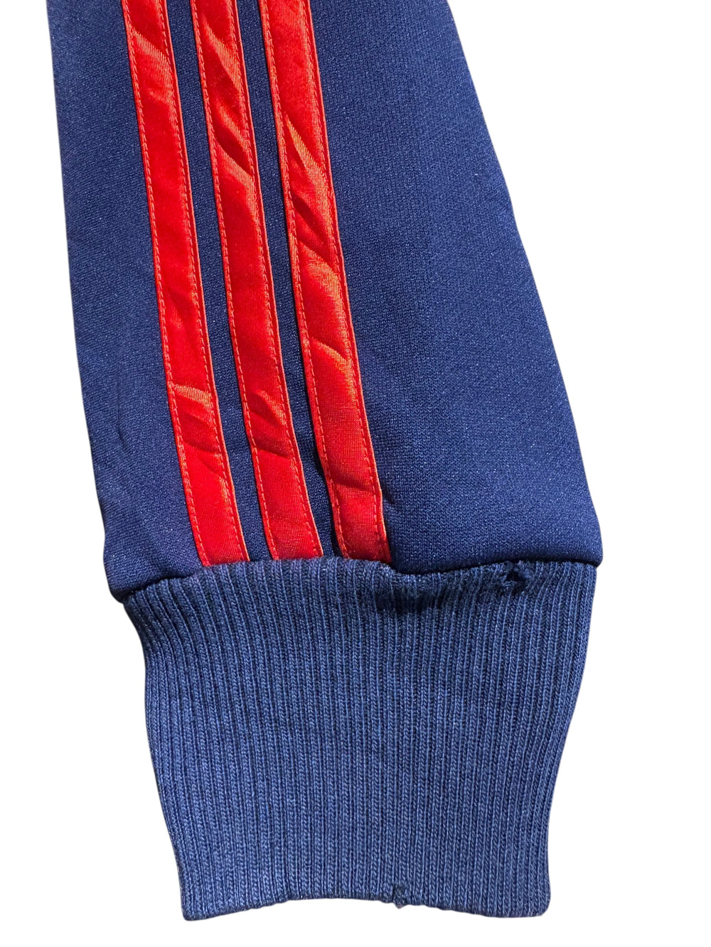 adidas トラックジャケット