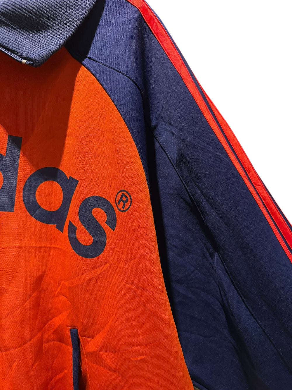 adidas トラックジャケット