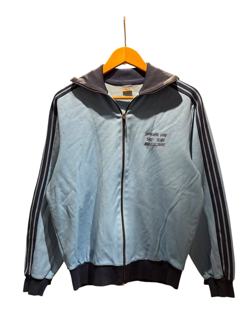 adidas トラックジャケット