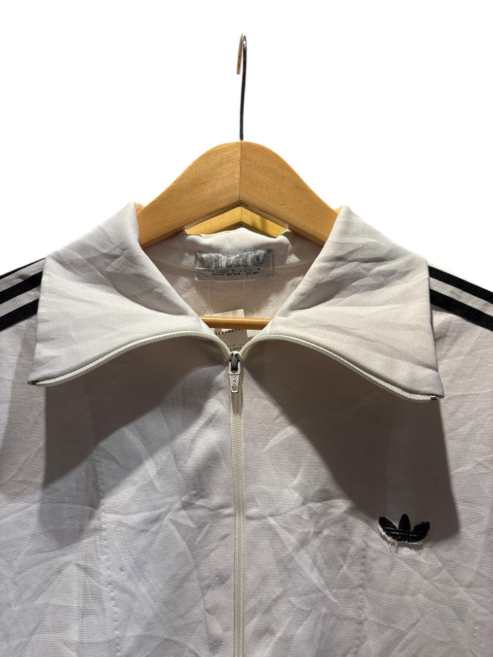 adidas トラックジャケット