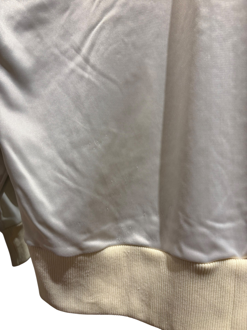 adidas トラックジャケット