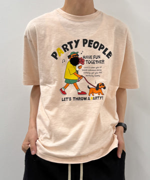 ピンク モデル：175cm M着用