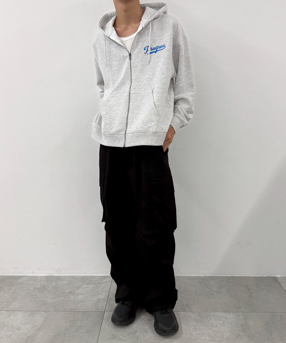 アッシュグレー モデル：175cm L着用