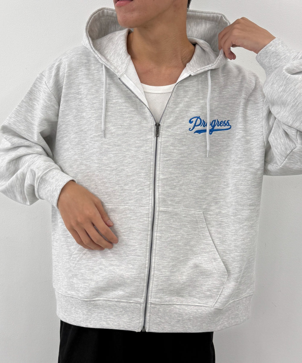 アッシュグレー モデル：175cm L着用