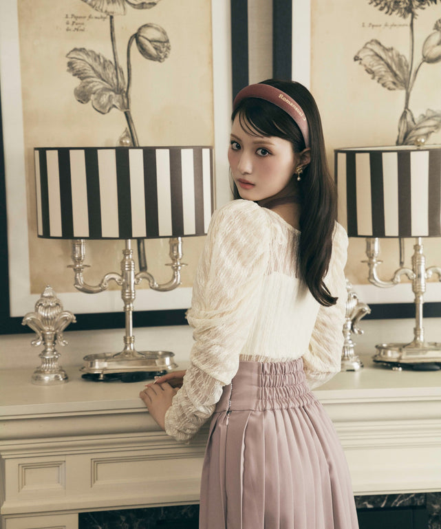 パフスリーブレースレオタード/ホワイト モデル：164㎝ F着用