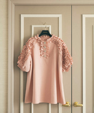 ボリュームフリルチュニックブラウス