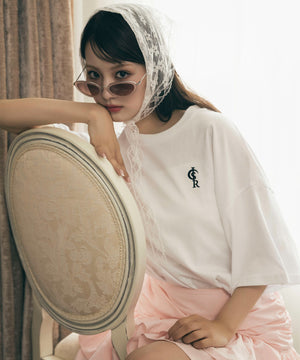 ホワイト モデル：164㎝ F着用