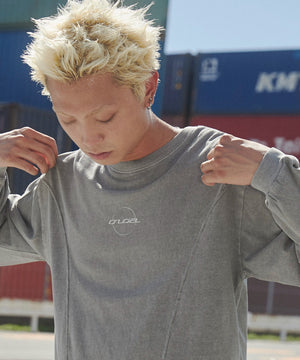 グレー モデル：178cm L着用