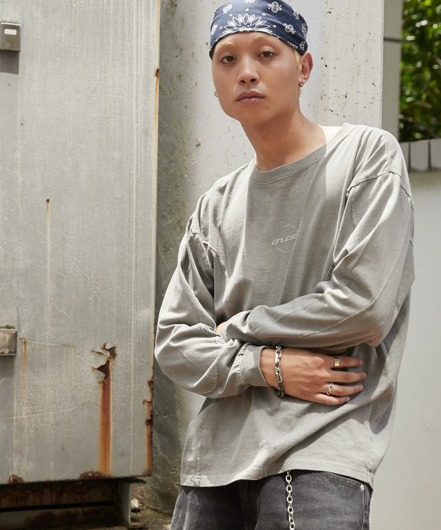 グレー モデル：178cm L着用