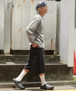 グレー モデル：178cm L着用