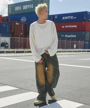 オフホワイト　モデル：178㎝　L着用