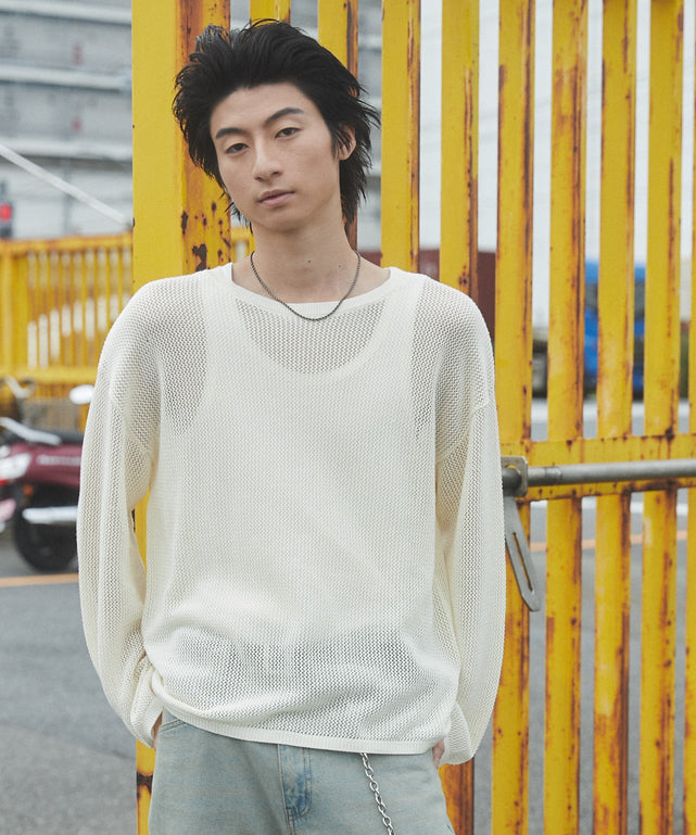 オフホワイト モデル：180cm L着用