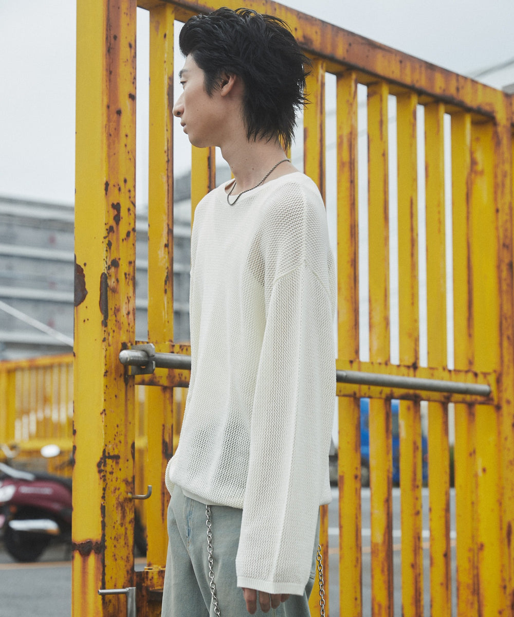 オフホワイト モデル：180cm L着用