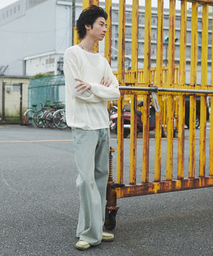 オフホワイト モデル：180cm L着用