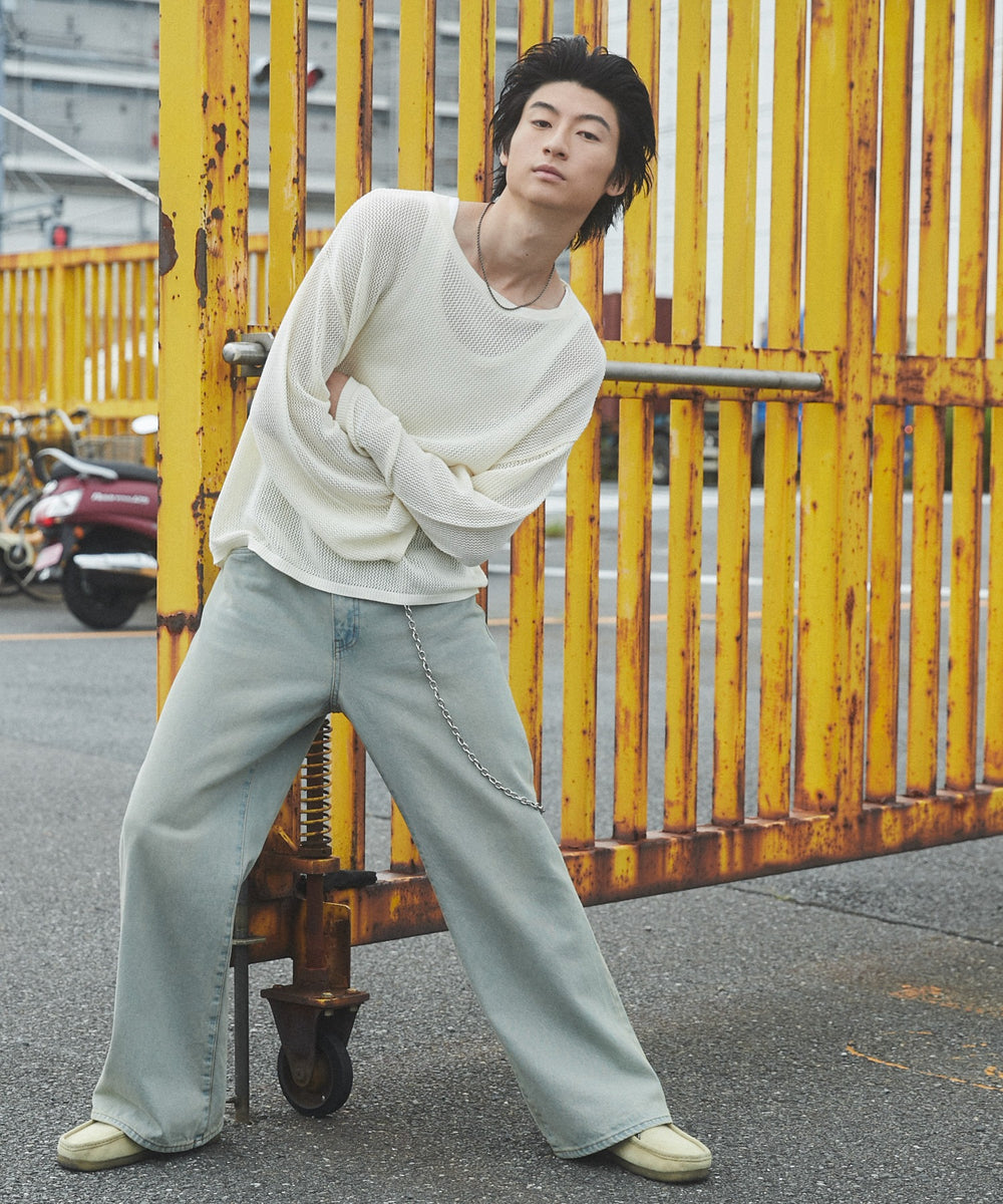 オフホワイト モデル：180cm L着用