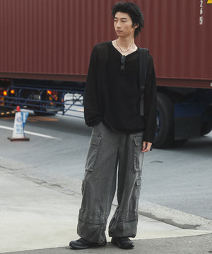 ブラック モデル：180cm L着用