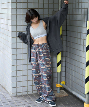 杢グレー モデル：160cm サイズS着用