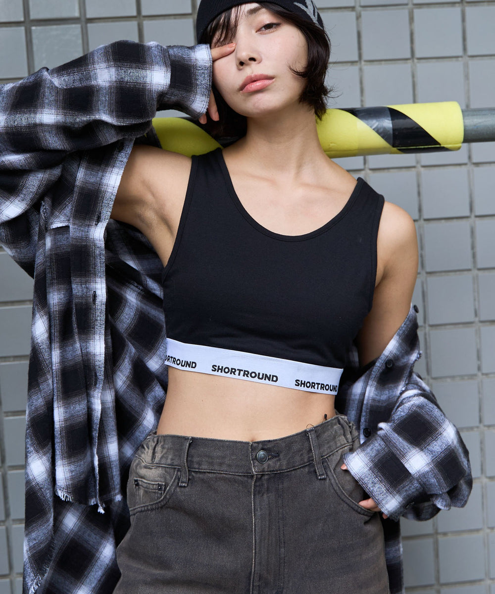 ブラック モデル：160cm サイズS着用