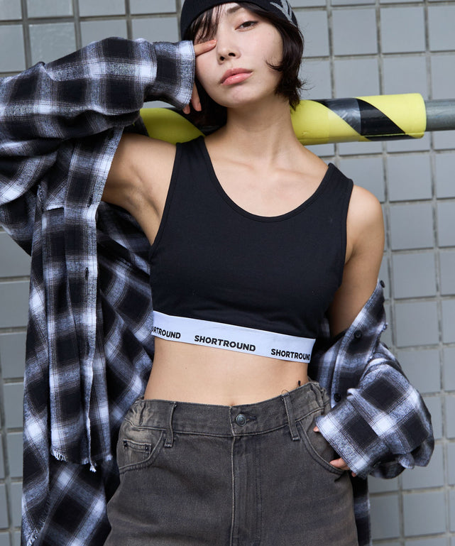 ブラック モデル：160cm サイズS着用