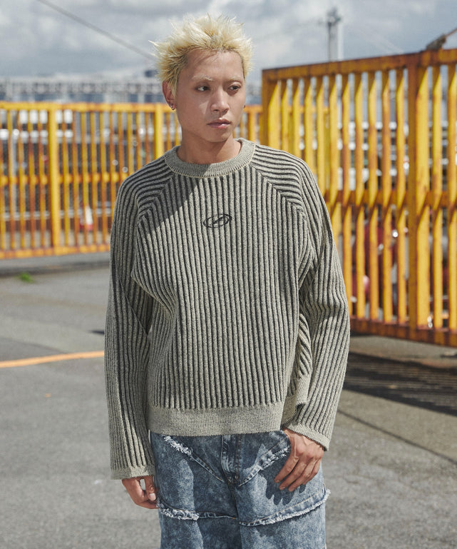 ベージュ　モデル：178㎝　L着用