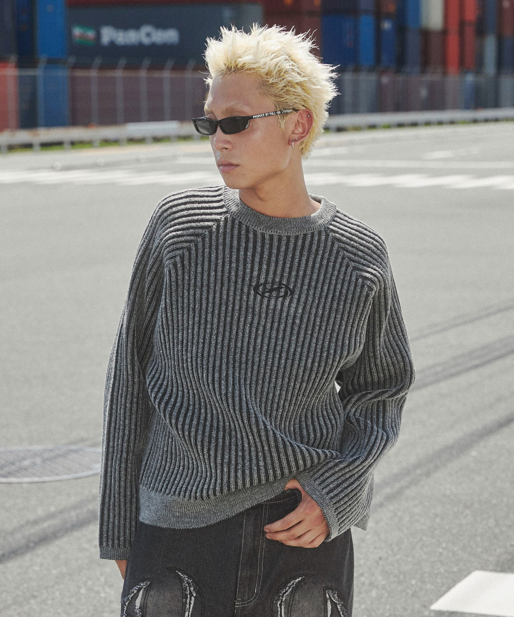 グレー　モデル：178㎝　L着用