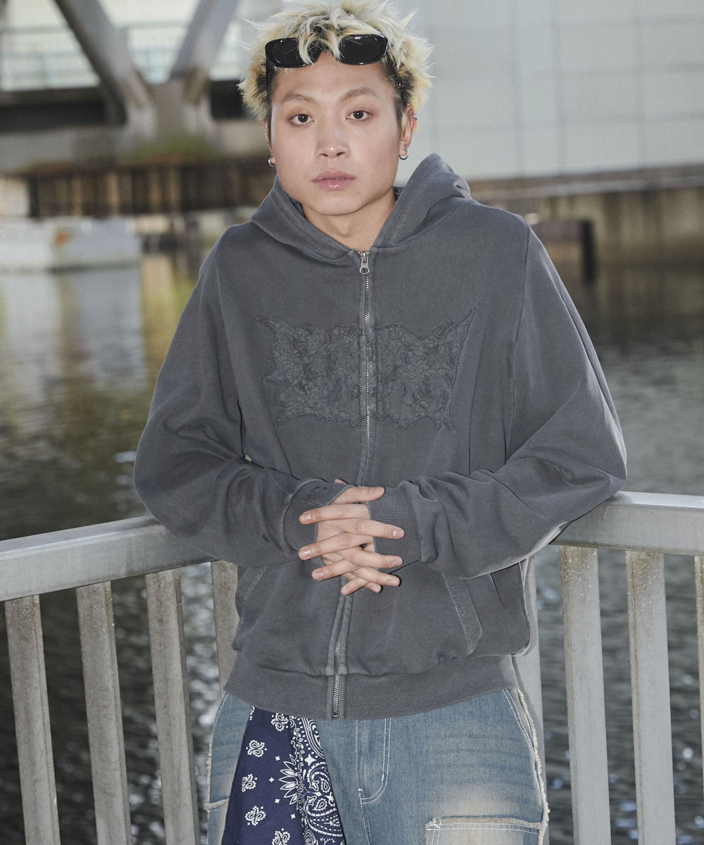 スミクロ　モデル：178㎝　L着用