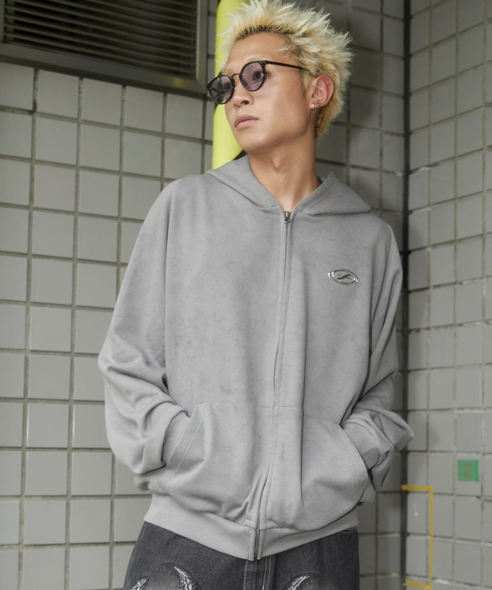 グレー モデル：178cm L着用