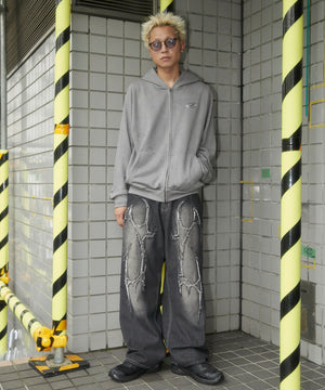 グレー モデル：178cm L着用