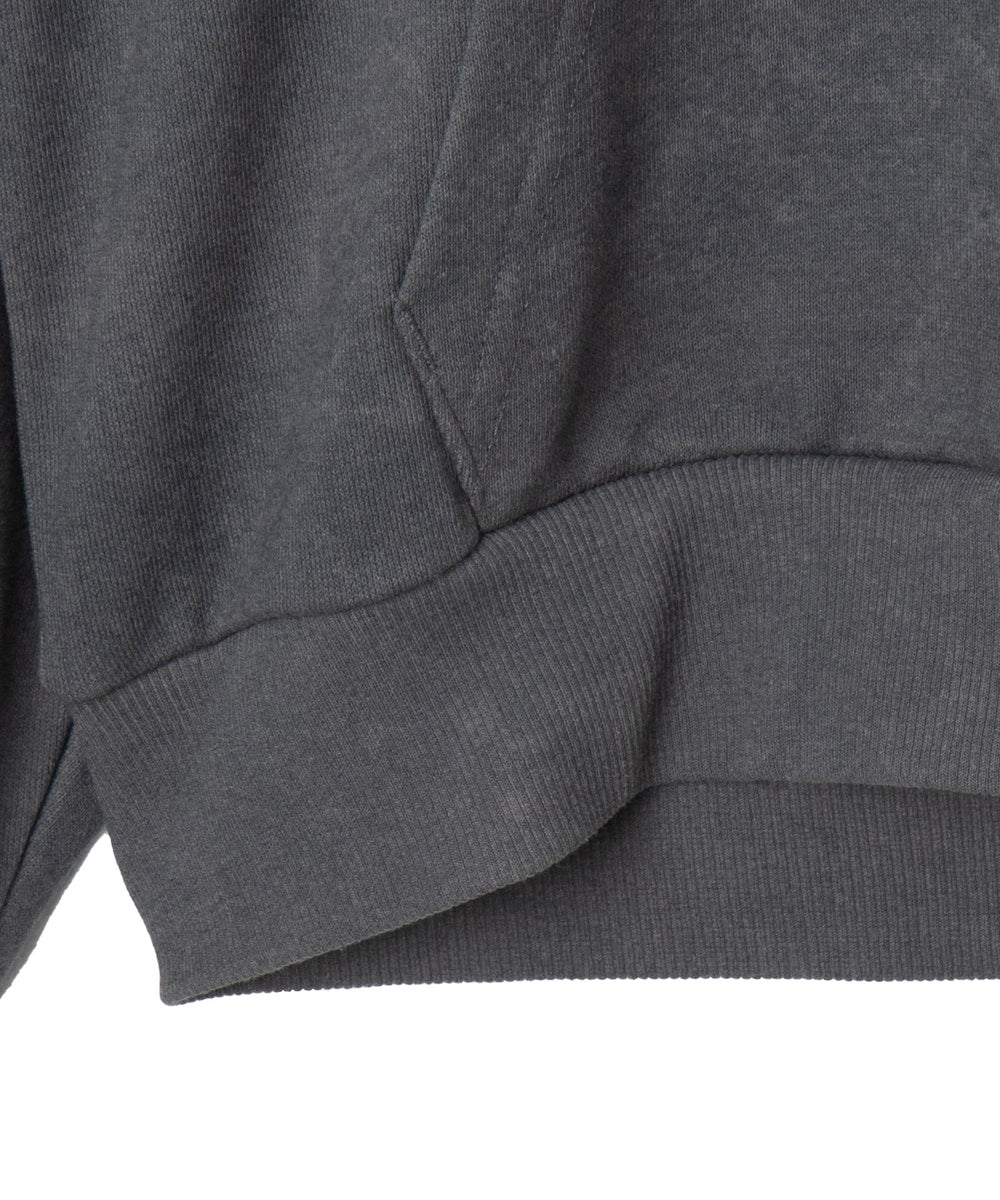 メタルワンポイントZIPパーカー