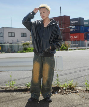 ブラック モデル：178cm L着用