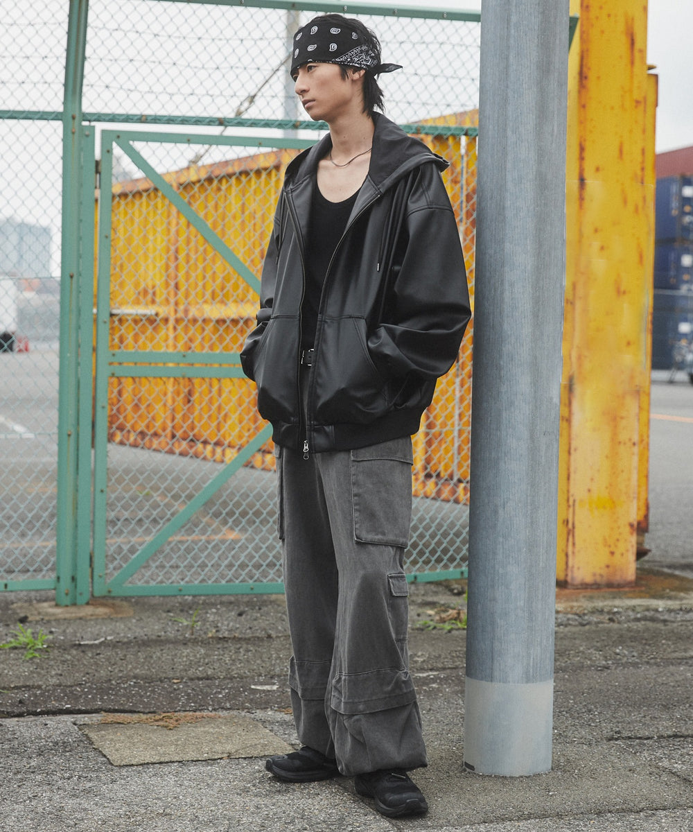 ブラック モデル：180cm L着用