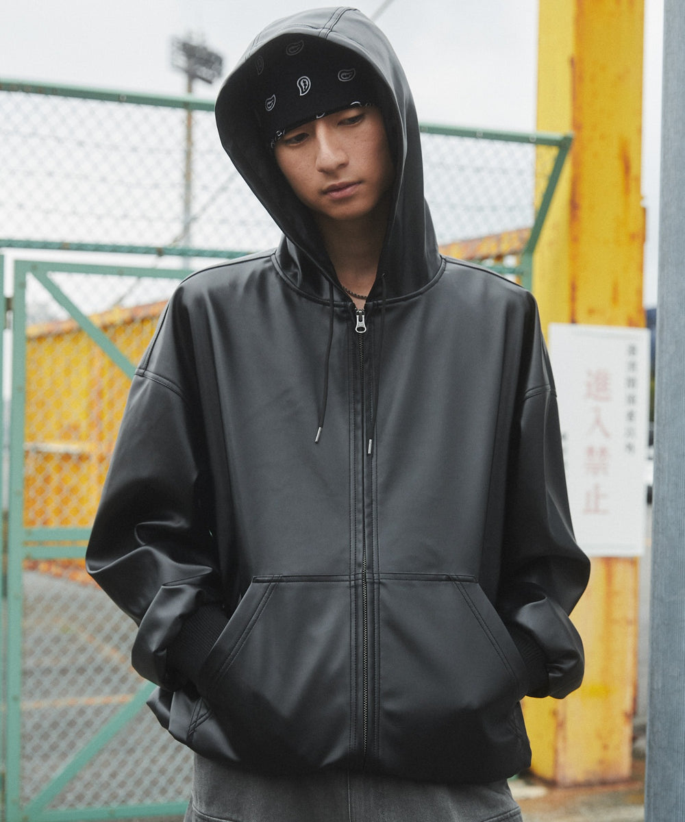 ブラック モデル：180cm L着用