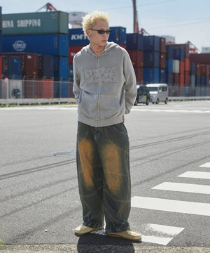 デニム中濃加工　モデル：178㎝　L着用