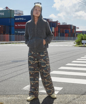 柄1 モデル：178㎝　L着用