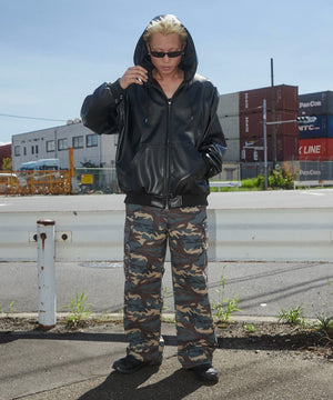 柄1 モデル：178㎝　L着用