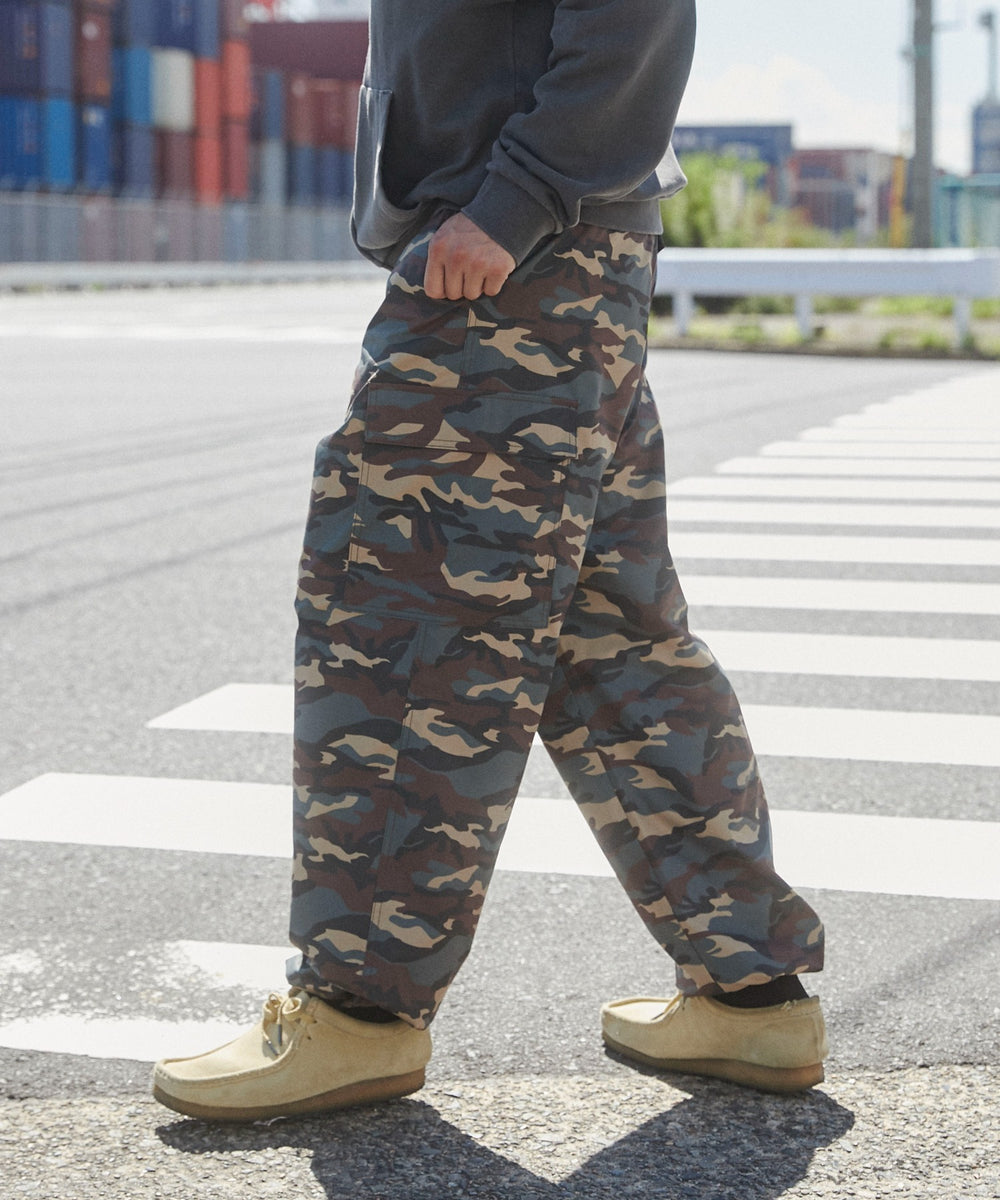 柄1 モデル：178㎝　L着用