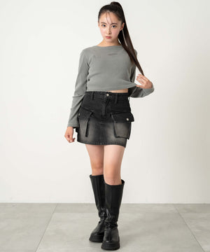 グレー モデル：152cm サイズF着用