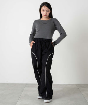 スミクロ モデル：152cm サイズF着用