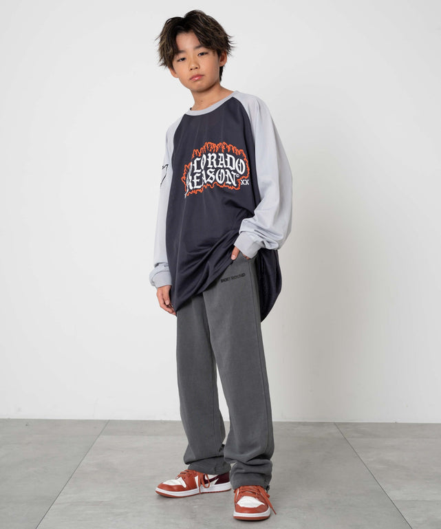 スミクロ モデル：145cm サイズ150cm着用