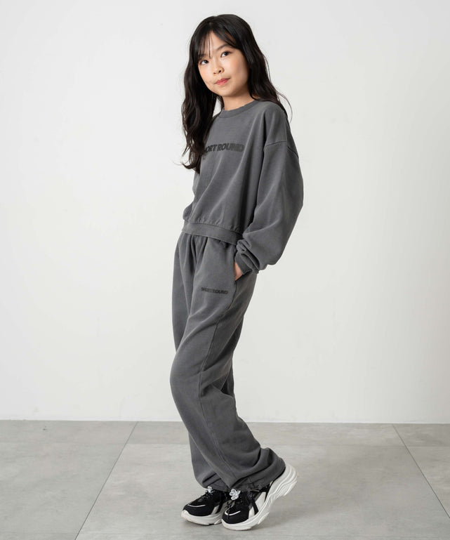 スミクロ モデル：139cm サイズ130cm着用