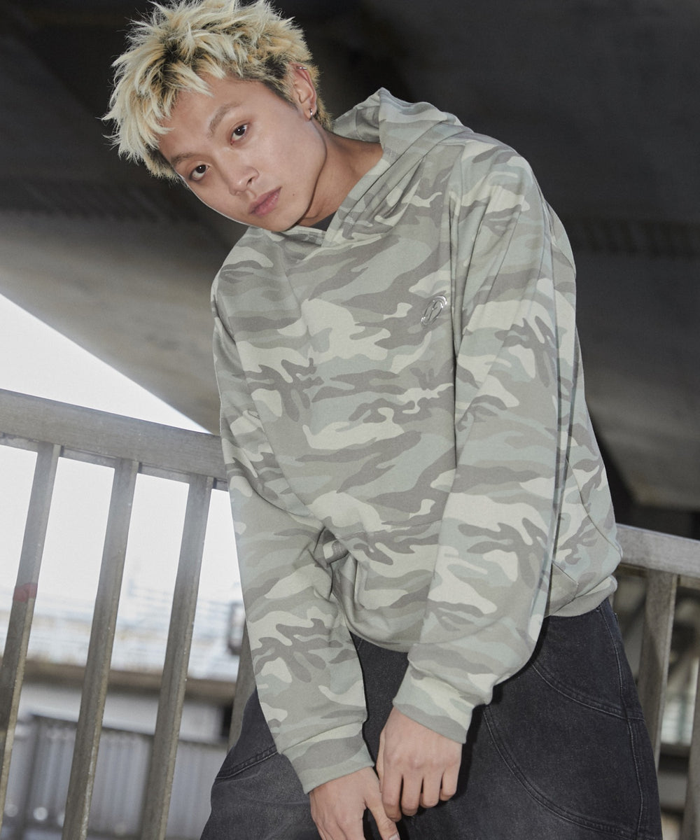 柄2 モデル：178cm L着用