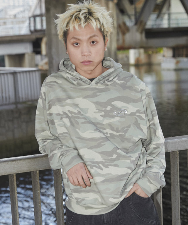 柄2 モデル：178cm L着用