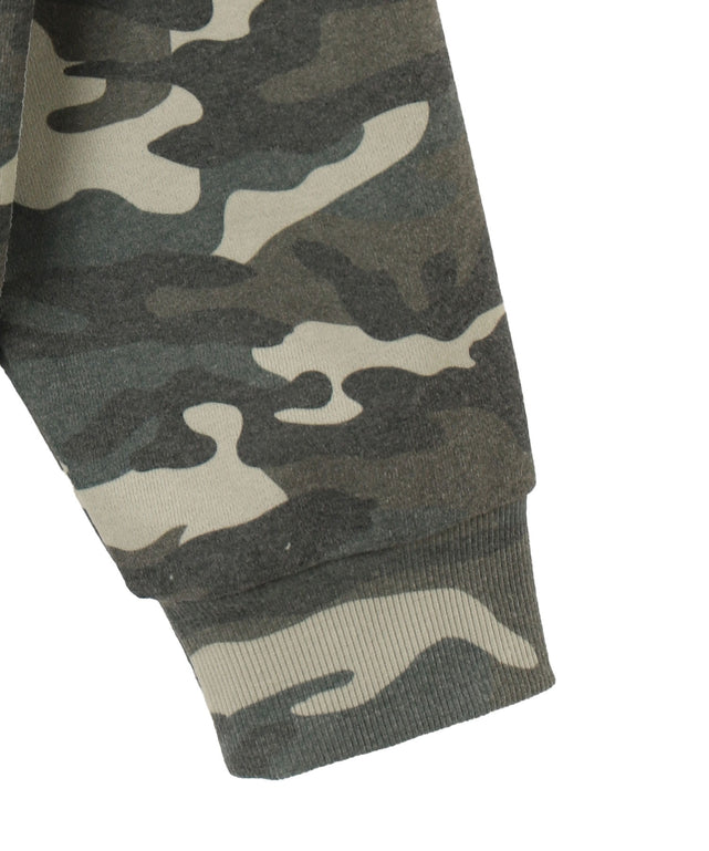 パターンメタルワンポイントプルパーカー