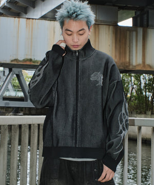 ブラック モデル：178cm L着用