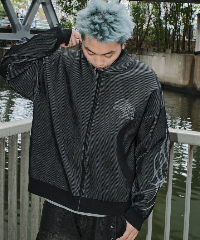 ブラック モデル：178cm L着用