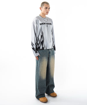 グレー モデル：180cm L着用